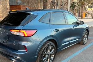 Ford Kuga 2.5 Full Hybrid ST Line 190 CV