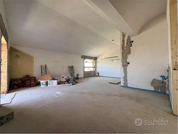 VILLAFRANCA - ATTICO IN CLASSE A CON DOPPIO TERRAZ