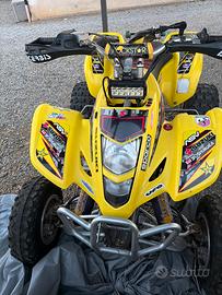 Quad suzuki ltz 400