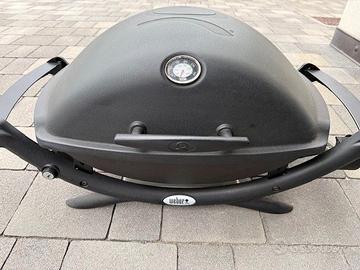 BBQ Weber Q2200 a gas + piastre ghisa + bombola
