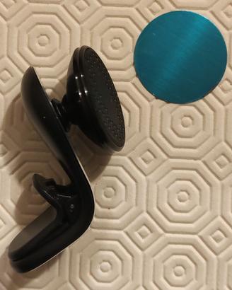 Supporto per il telefonino in auto