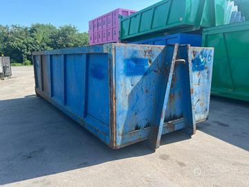 CONTAINER SCARRABILE USATO A CIELO APERTO