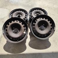 Cerchi in metallo da 16"