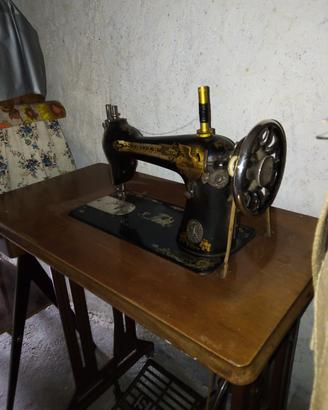macchina da cucire Singer 