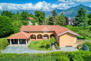 VILLA SINGOLA A ROSTA