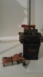 antico ingranditore. 