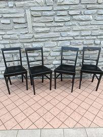 2 sedie in legno e cuoio 