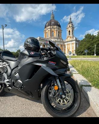 HONDA CBR 600RR