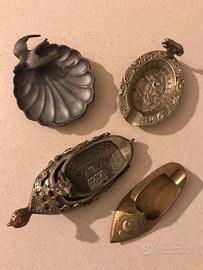 4 piccoli posacenere