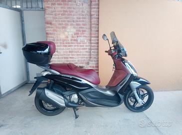 Piaggio Beverly 350 TOURING