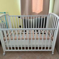 Lettino marca Pali bianco