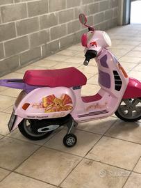 Peg Perego - Vespa elettrica 12V bimba Winx