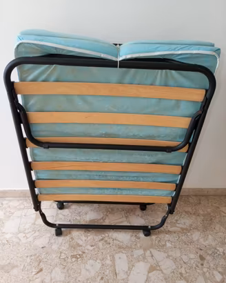 Letto pieghevole singolo