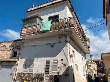 Stabile di 2 appartamenti, Boscoreale centro