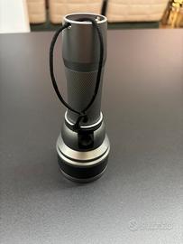 Torcia subacquea Mares