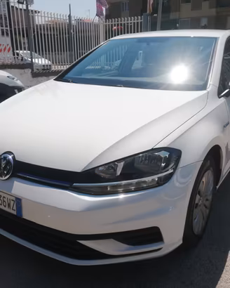 Volkswagen golf 7.5 blumotion euro6d 1.4 tgi nuova