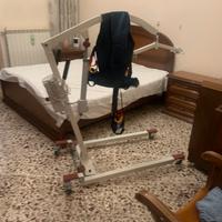 Sollevatore elettrico per anziani