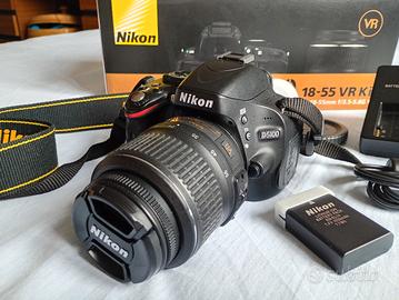 Nìkon D5100 Kit con obbiettivo