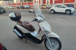 piaggio Beverly 300
