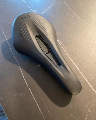 Sella Fizik Vento Argo X5 140mm