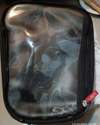 Borsa da serbatoio magnetica LEM