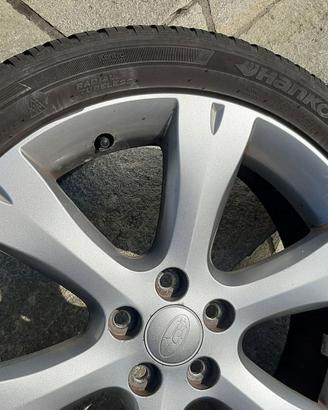 Gomme 4season su cerchi in lega