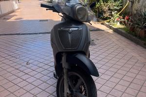 Aprilia Scarabeo 125 - 2009