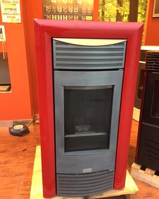 STUFA PELLET 12 KW    LUNGA AUTONOMIA
