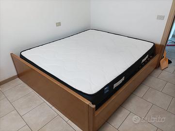 Struttura letto matrimoniale + Materasso 160x190