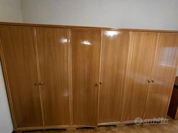 armadio 4 stagioni con cassettone