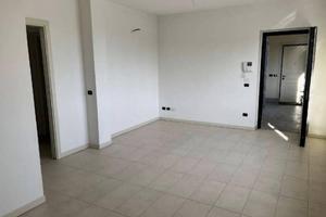 Immobile in asta di 101 m² con 3 locali e box auto