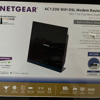 Router NETGEAR praticamente mai usato.