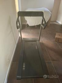 TECHNOGYM UNICA E MY RUNNER