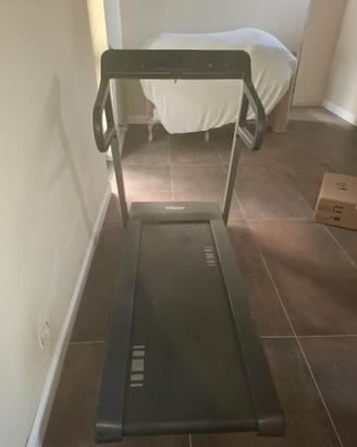 TECHNOGYM UNICA E MY RUNNER