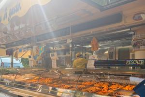 Autonegozio automarket pescheria rosticceria