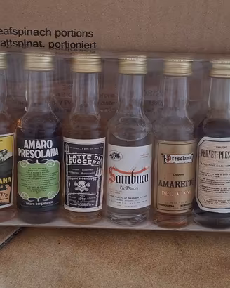 mignon di liquori e vini
