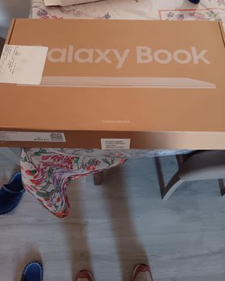 Samsung galaxy book4 nuovo sigillato