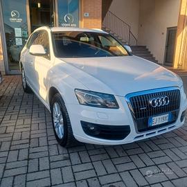 PERFETTA AUDI Q5 2.0 TDI 4X4 EURO 5