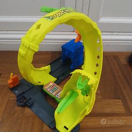 Pista +autolavaggio Hotweels con camion e auto