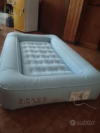 Baby space airbed