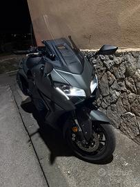 Tmax 560