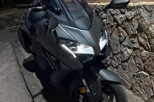 Tmax 560