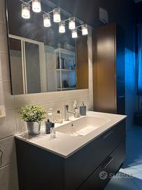 Mobile bagno sospeso completo