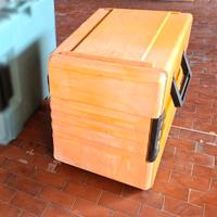 un thermobox giallo usato