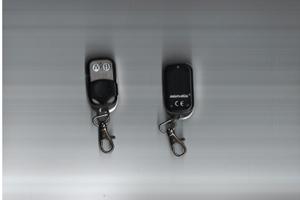 2 telecomandi SAIMATIC per cancelli - come nuovi!