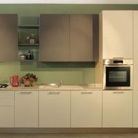 Cucina da esposizione in laccato opaco