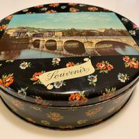 Scatola in latta “Souvenir” biscotti Doria