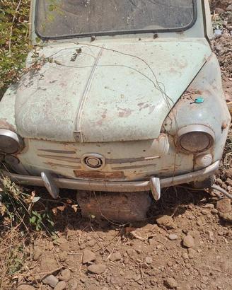 auto d'epoca Fiat 600  (anni 60)