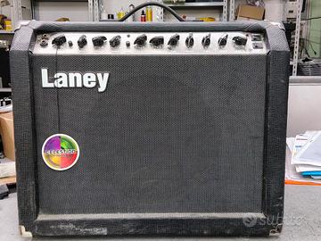 amplificatore valvolare per chitarra laney lc30