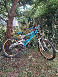 Bici da downhill Yeti 303 R-DH 2010